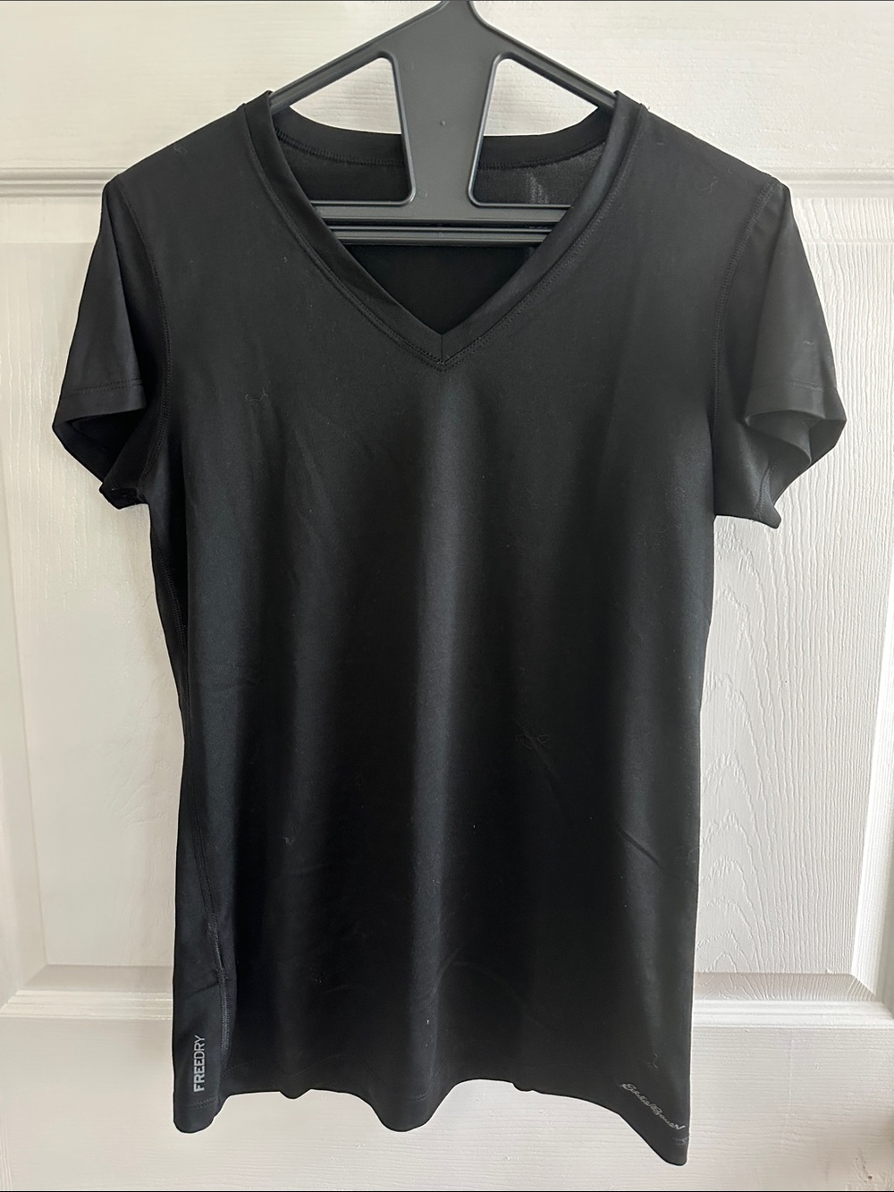 Eddie Bauer - Black Short Sleeve V-Neck Tee - FreeDry